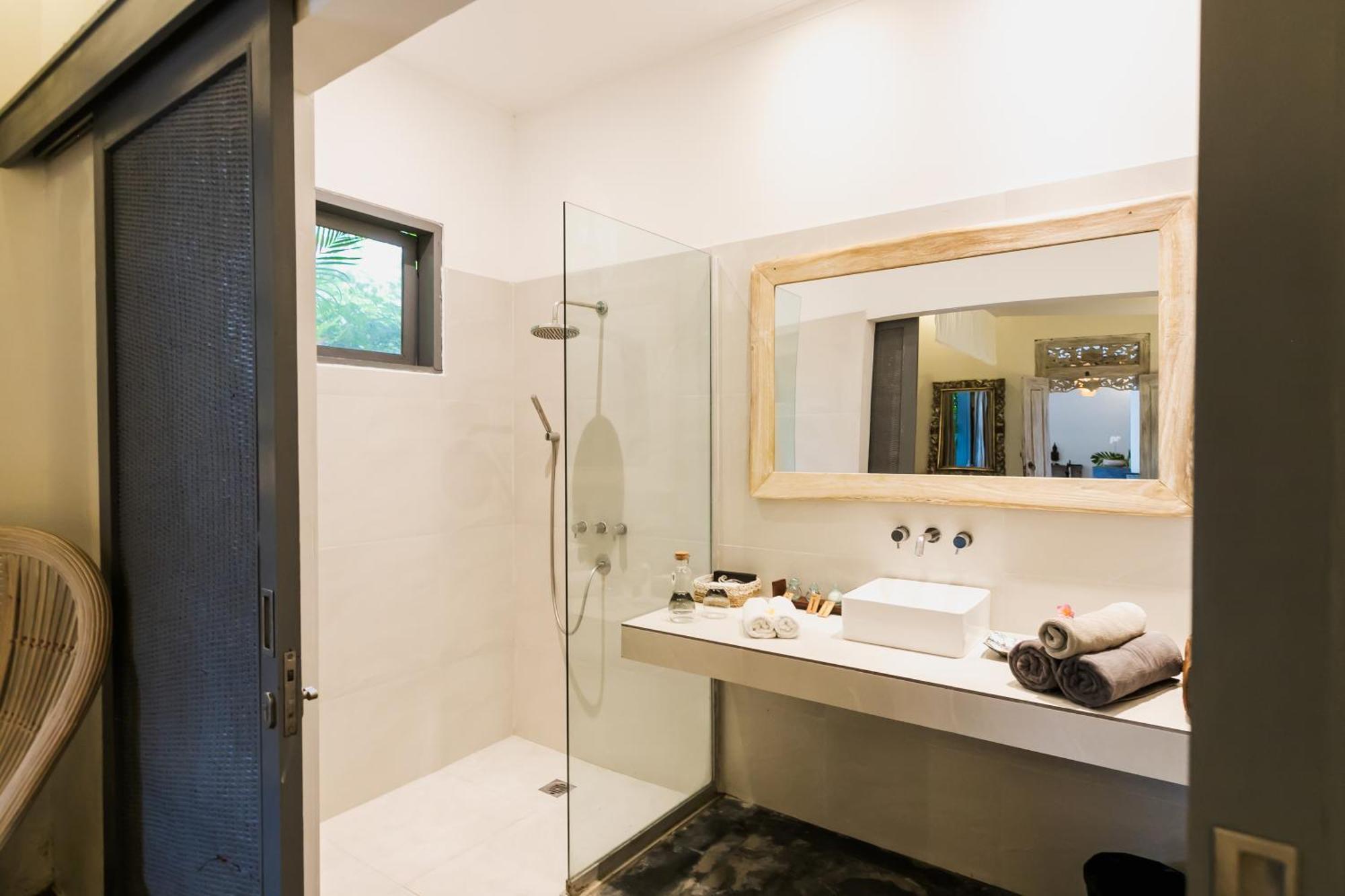 Indiana Kenanga Boutique Hotel & Spa Lembongan Pokoj fotografie